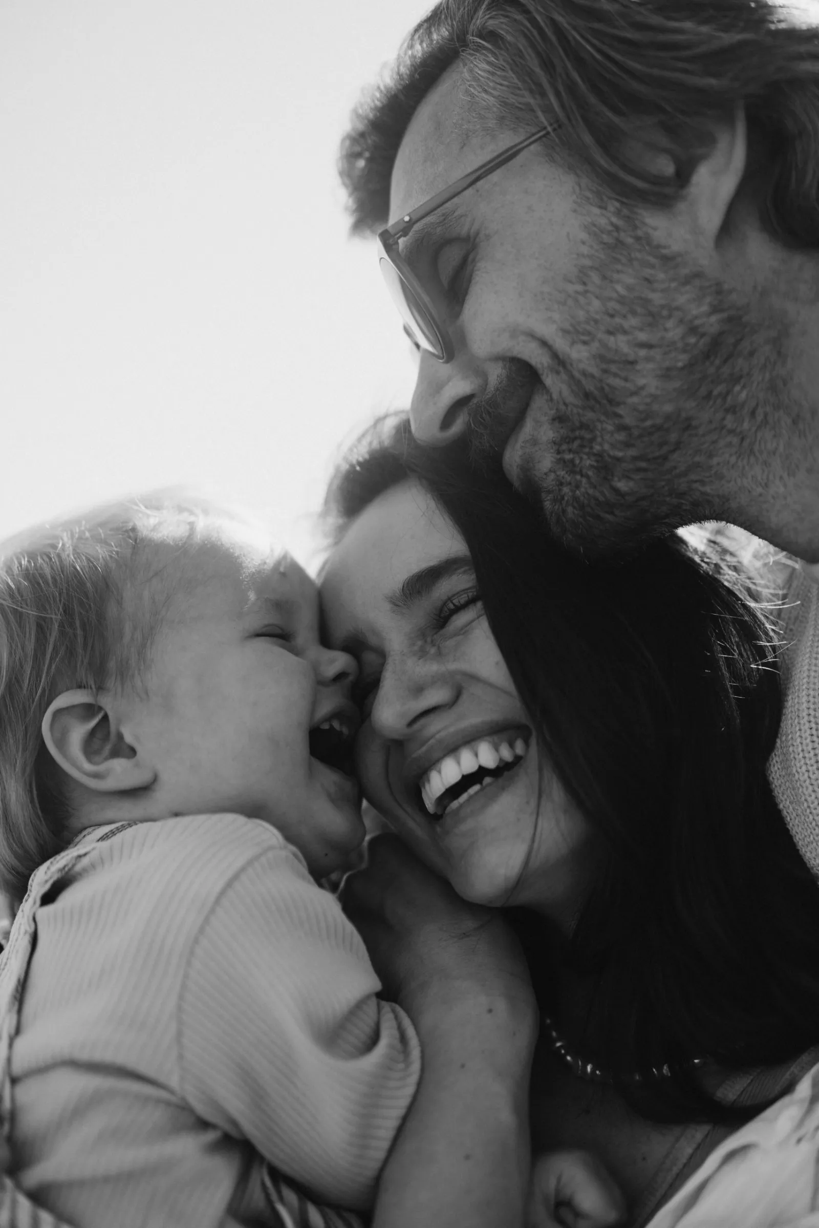 Lachende Familie, Schwarzweiß